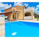 Pletikosa Villa *