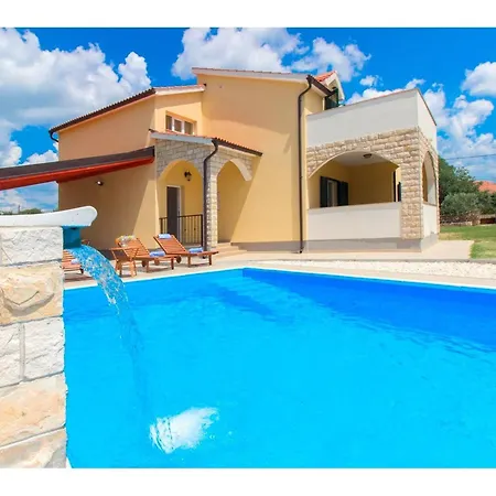 Pletikosa Villa *